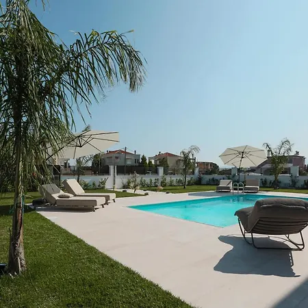 Villa Sunshine