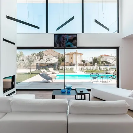 Sunshine Villa