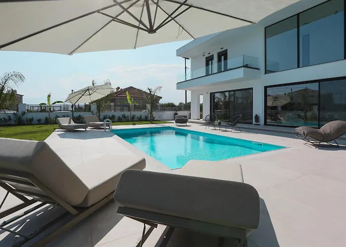 Вилла Sunshine *